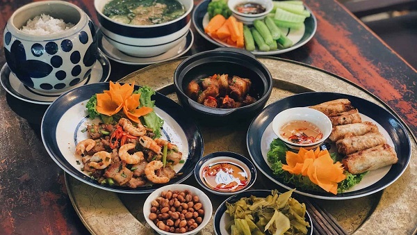 vietnam traditional cuisine